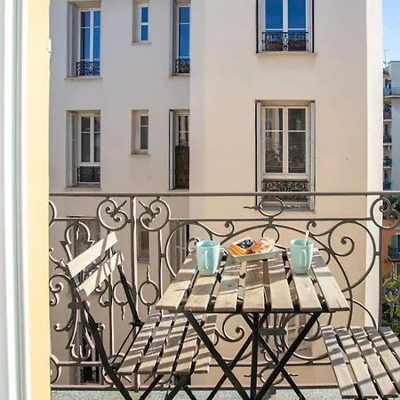 Διαμέρισμα #21 Staywiz Us -2 Bdr Balconies 10 Mins Walk To Sea 5mins To Tram