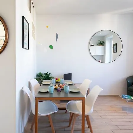 #21 Staywiz Us -2 Bdr Balconies 10 Mins Walk To Sea 5mins To Tram *