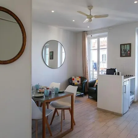 #21 Staywiz Us -2 Bdr Balconies 10 Mins Walk To Sea 5mins To Tram *