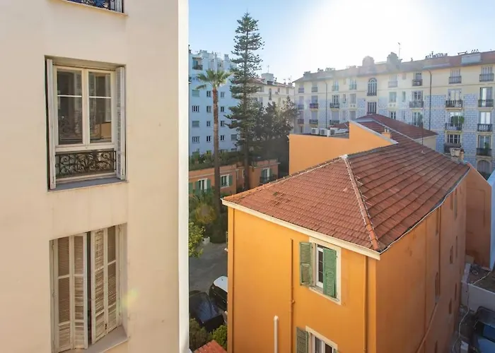 아파트 #21 2 Bdr Balconies 10 Mins Walk To Sea 5mins To Tram